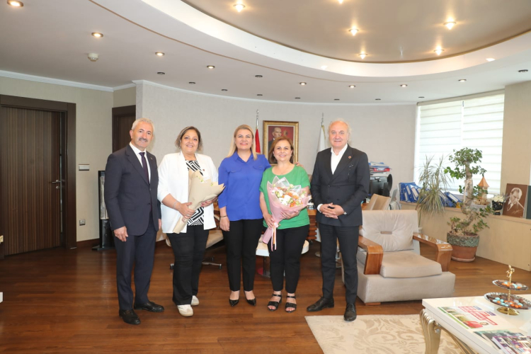 İzmit Belediyesi’nde yeni dönem: Arcan ve Hülür göreve başlıyor