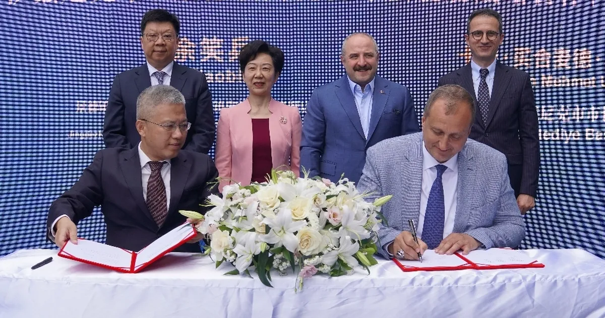 İznik ve Jingdezhen arasında tarihi iş birliği… Seramik Sanayi Birliği İstanbul’da imzalandı