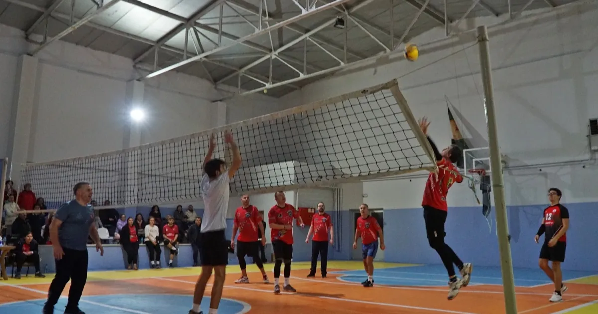 Keşan DOÇEK, Edirne Voleybol Turnuvası’nda parkeye çıkıyor