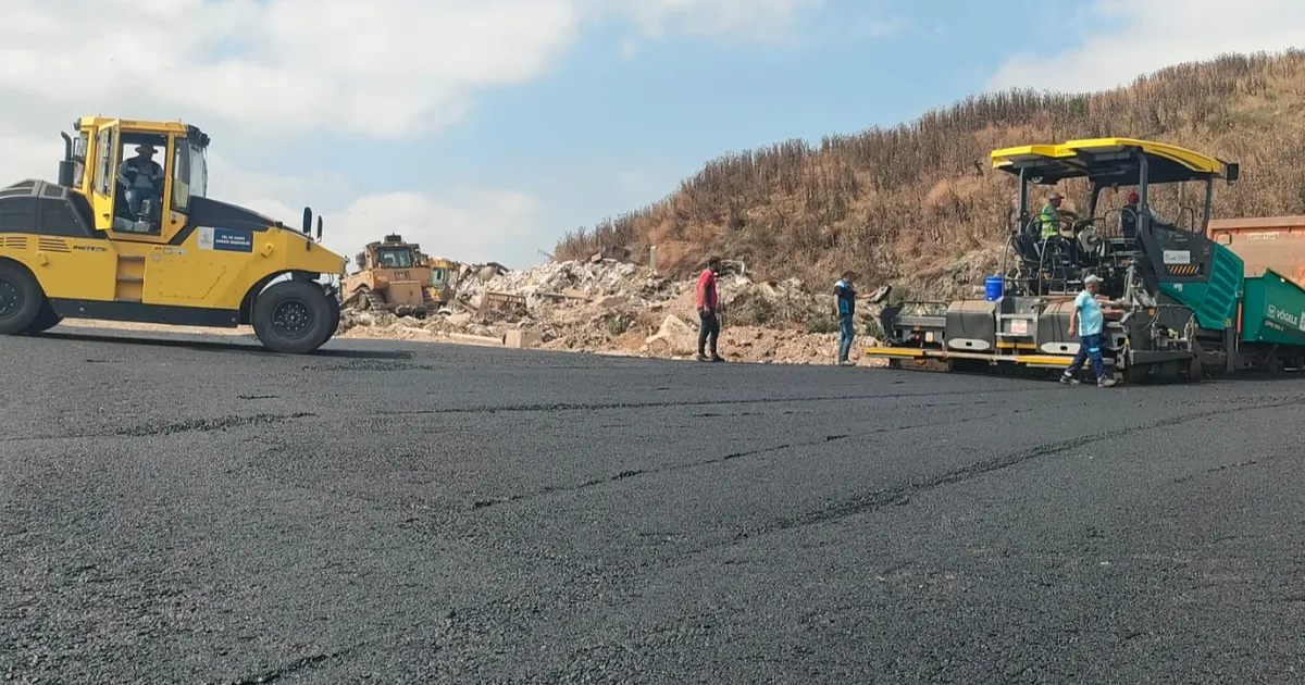 Kocaeli Büyükşehir’den İzaydaş’a yol bakım dokunuşu