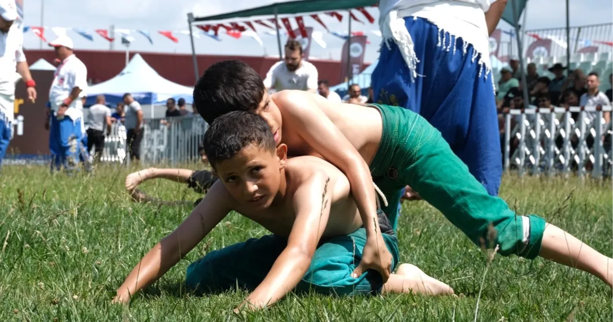Kocaeli'de pehlivanlar er meydanında