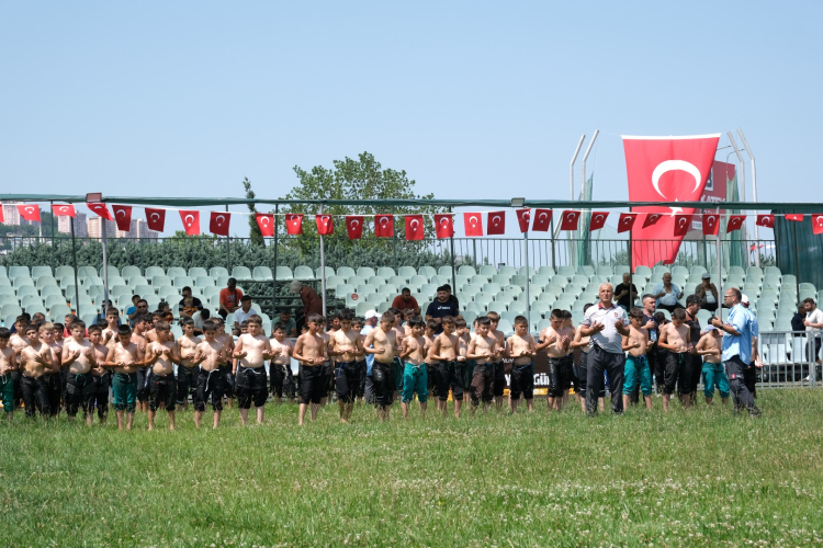 Kocaeli'de pehlivanlar er meydanında