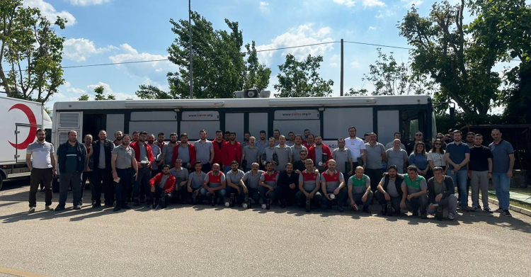 Kurumsal sorumlulukta örnek adım! Çilek'ten kan bağışına destek