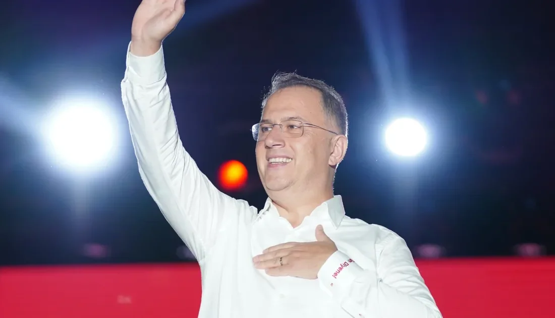 Tutuklu Beylikdüzü Belediye Başkanı