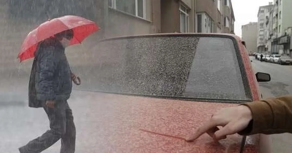 Meteoroloji uyardı! Sağanak yağış ve toz taşınımına dikkat!