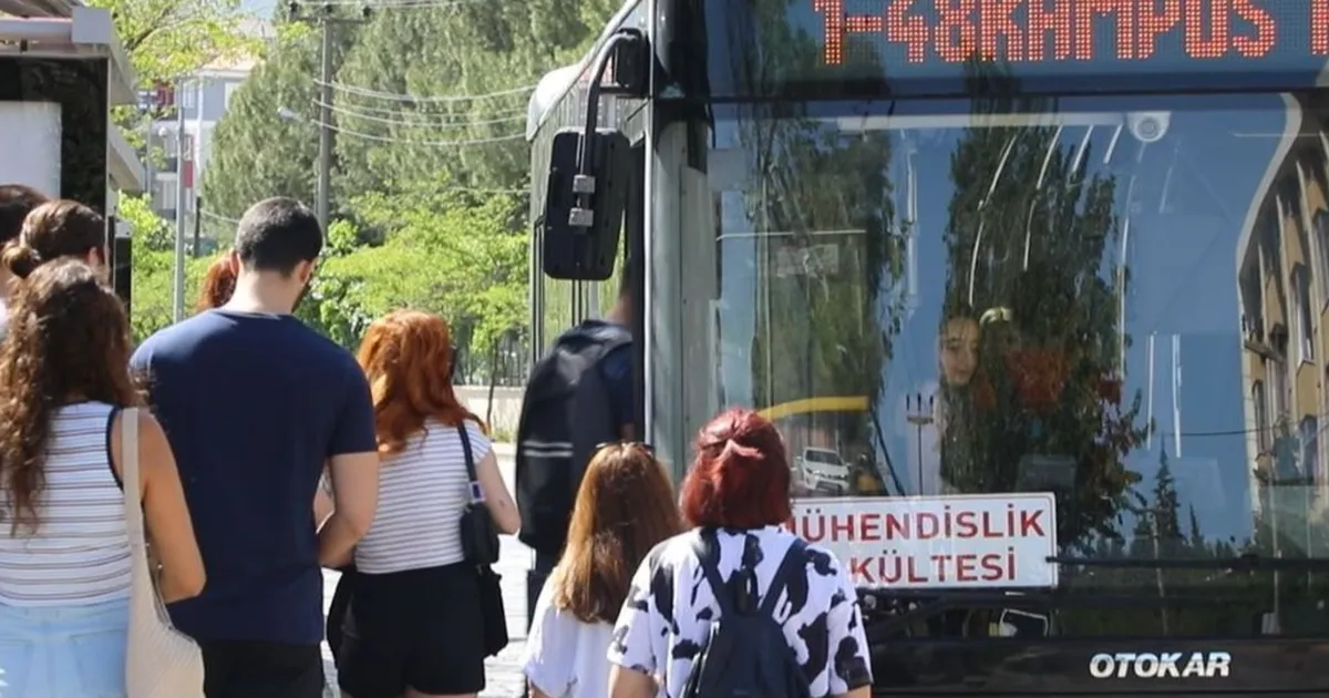 Muğla Büyükşehir Belediyesi’nden öğrencilere ulaşım desteği