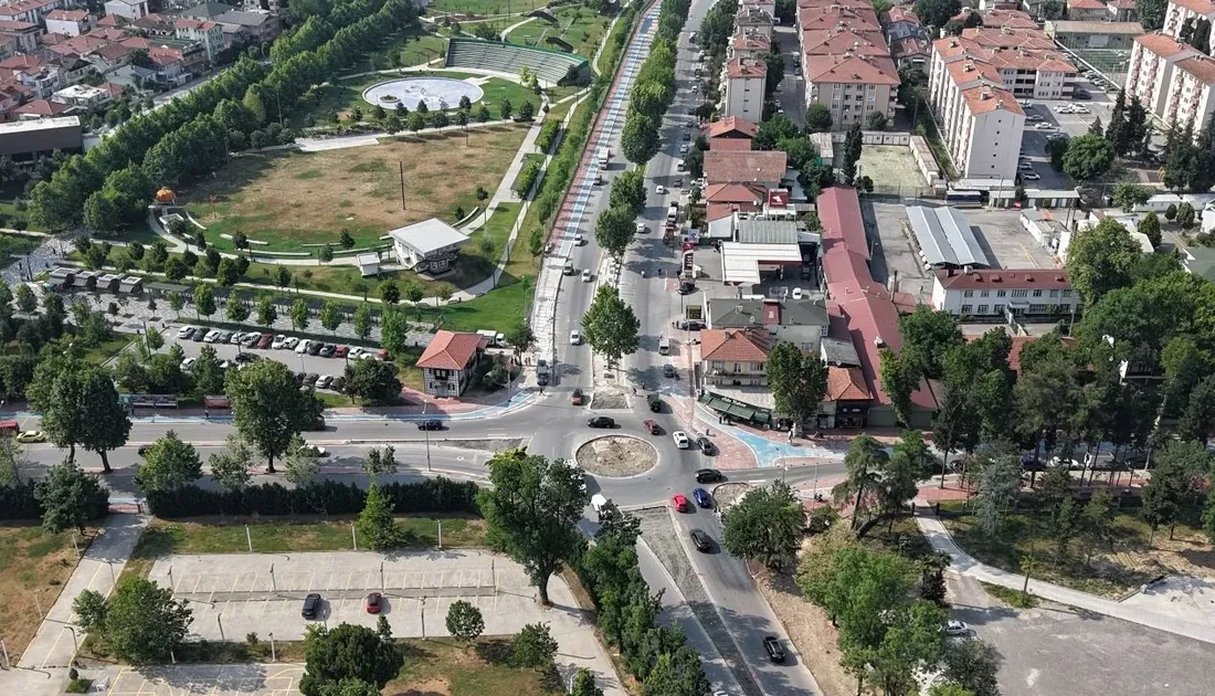 Sakarya Büyükşehir Belediyesi, metrobüs