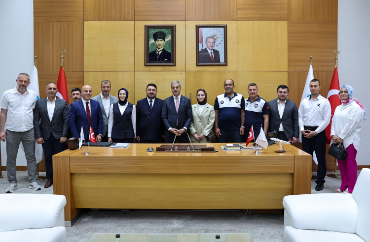 Sakarya Büyükşehir’in geleneği bu bayram da bozulmadı