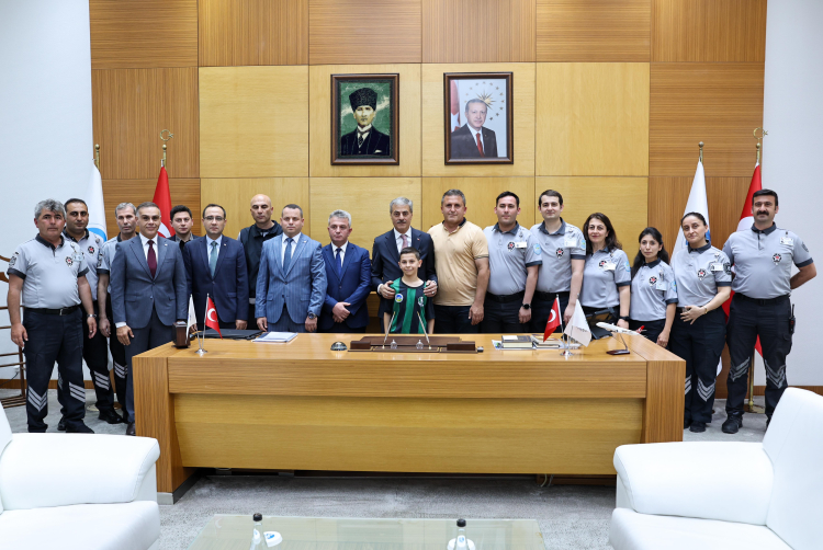Sakarya Büyükşehir’in geleneği bu bayram da bozulmadı