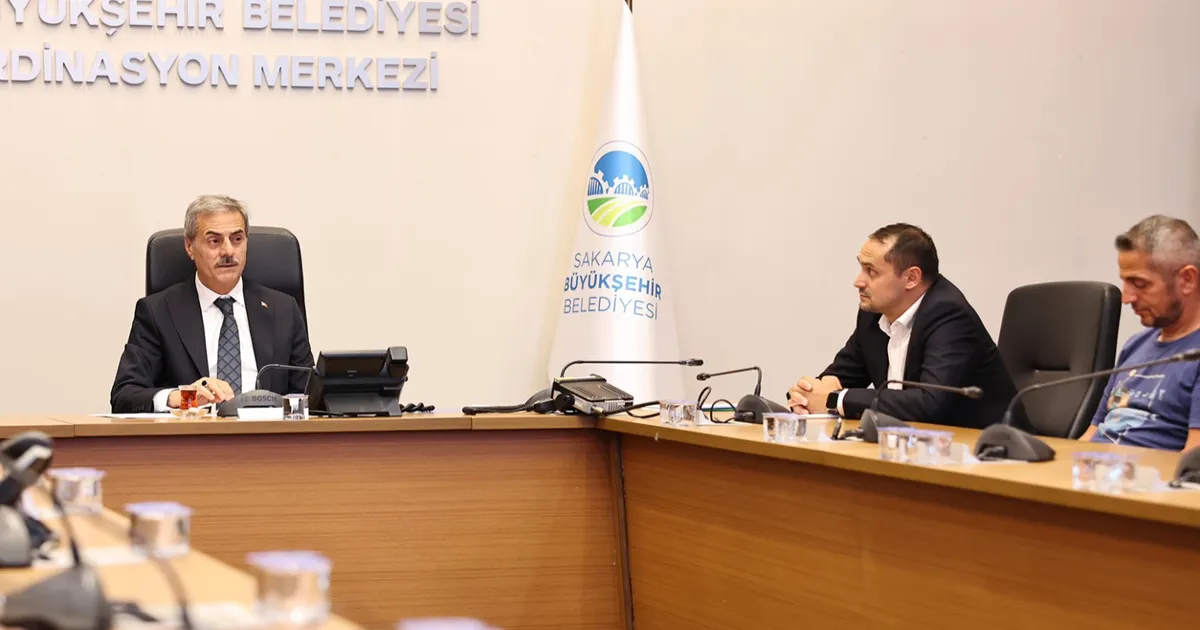 Sakarya'da Başkan Alemdar antrenörlerle buluştu