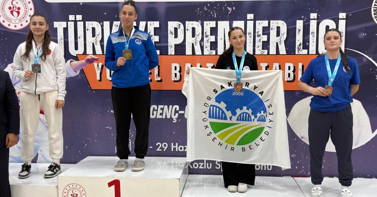 Sakaryalı sporcular başarılarıyla göz doldurdu