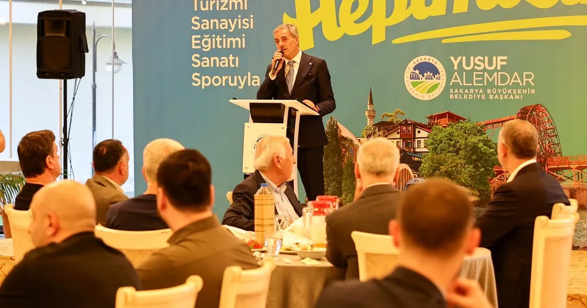 Sakaryaspor’un geleceği için güç birliği