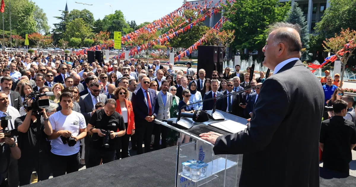 Saraçhane’de geleneksel bayramlaşma