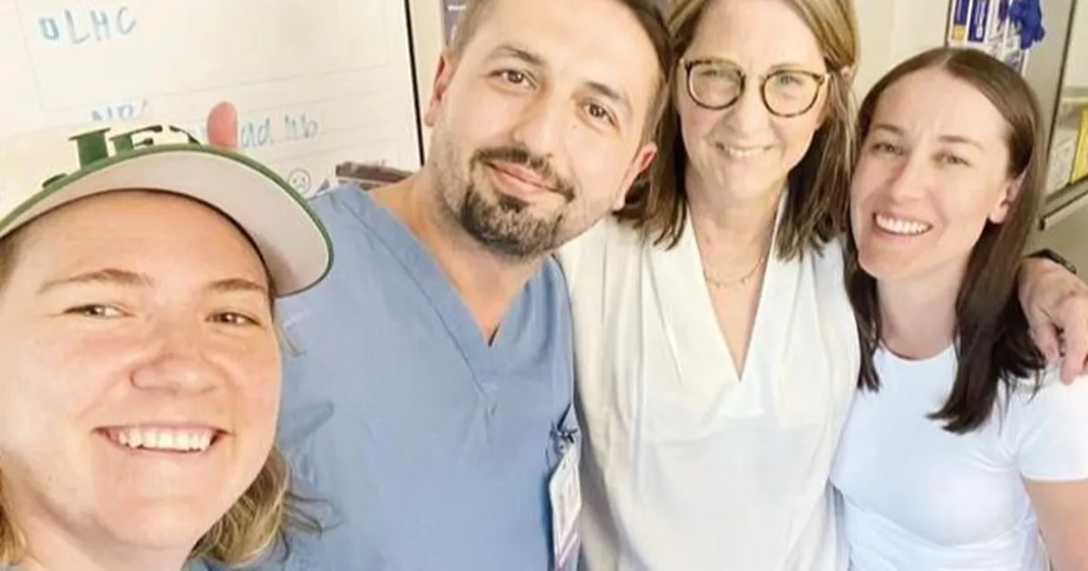 Türk doktor New York’ta ilk gününde hayat kurtardı… Valizle hayat kurtaran müdahale!
