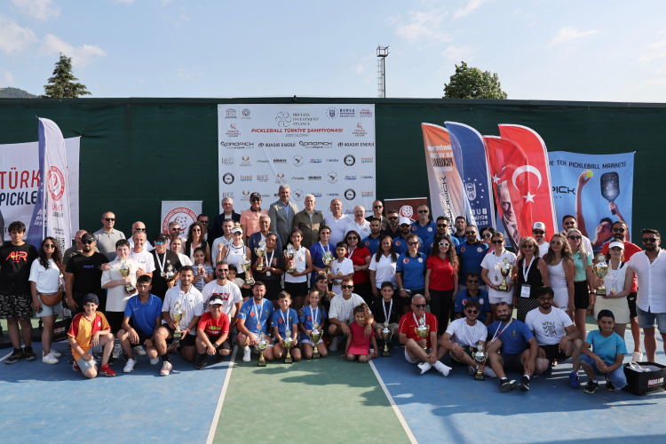 Türkiye Pickleball'da ilk şampiyonlar Bursa'da belli oldu