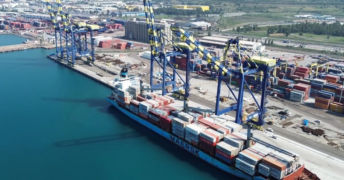 Türkiye’nin dış ticareti Nisan’da yükseldi