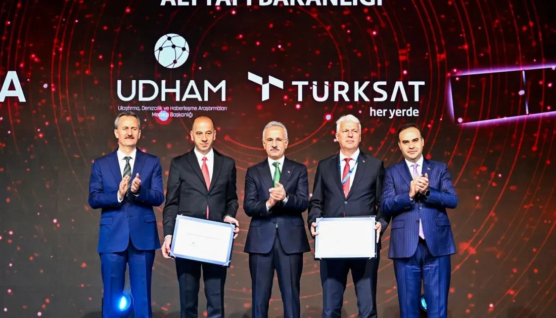 Ulaştırma ve Altyapı Bakanı