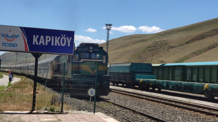 Van-Tahran seferleri hız kesmiyor... Ek sefer planlandı