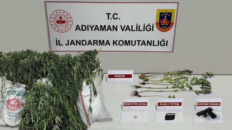 Adıyaman'da uyuşturucu operasyonları... 10 yıl hapis cezalı şüpheli yakalandı