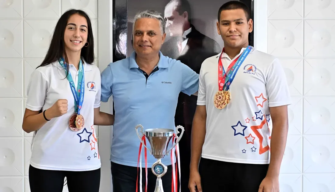 Antalya Muratpaşa Belediyespor’un ‘Kızıl