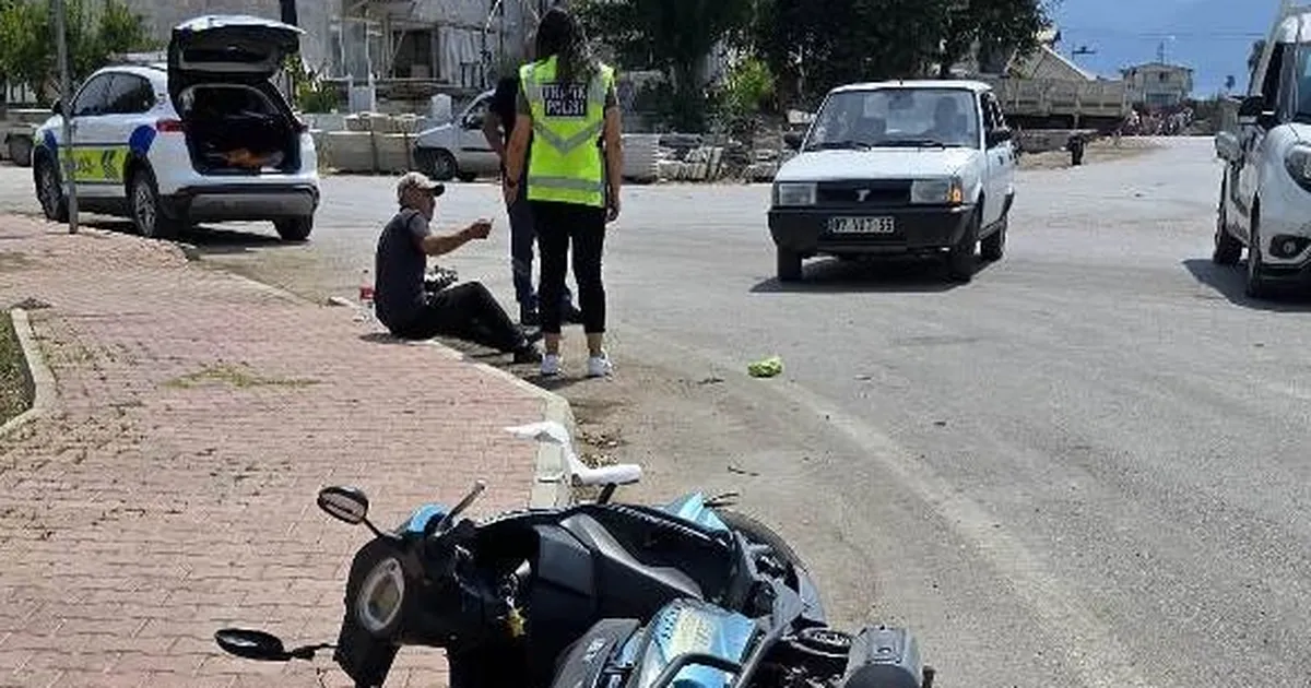 Antaya Kumluca’da trafik kazası: 1 yaralı