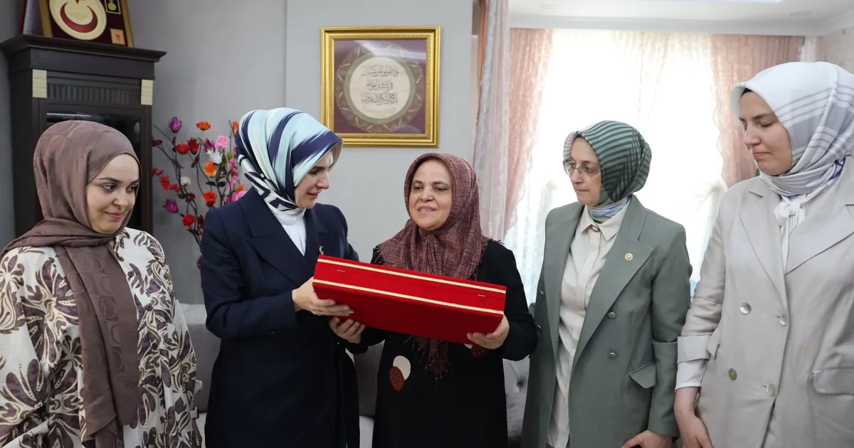 Bakan Göktaş'tan 15 Temmuz şehidi Ömer Takdemir’in ailesine ziyaret