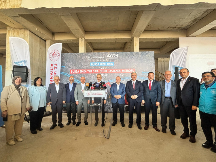 Bakan Uraloğlu açıkladı... Bursa YHT Hattı 2026’da hizmete açılıyor