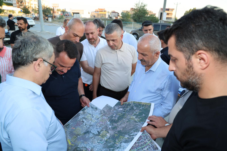 Başkan Büyükgöz ve Dr. Baraçlı projeleri yerinde inceledi