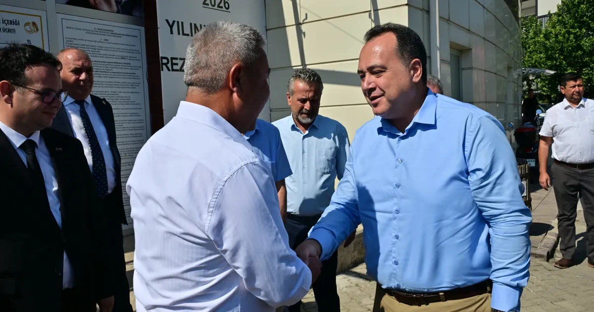 Başkan Dutlulu Salihli’de muhtarlarla buluştu