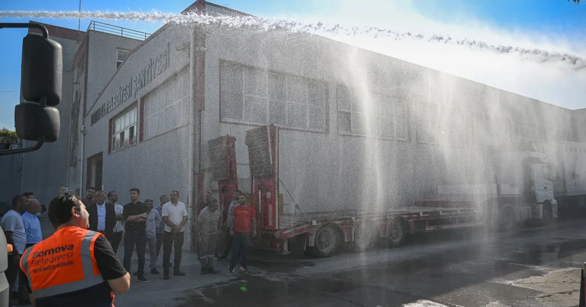 Bornova’da TOMA tipi tankerlerle örnek uygulama