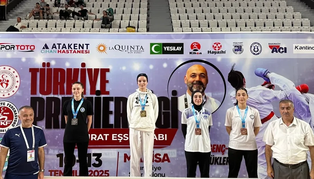 Manisa’da düzenlenen Türkiye Karate
