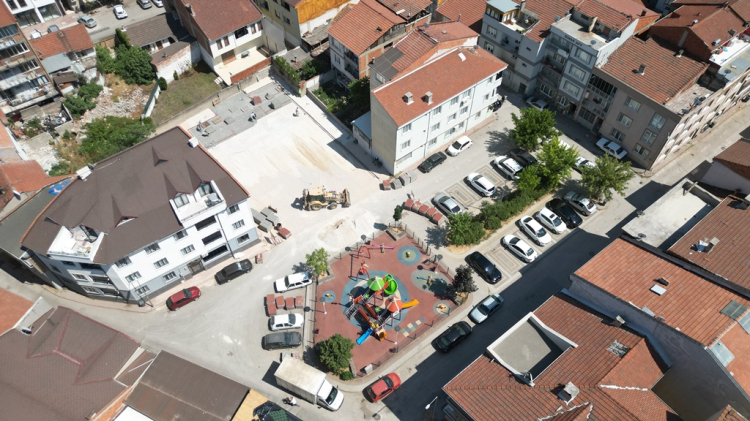 Bursa İnegöl Belediyesi ücretsiz otopark hamlesini sürdürüyor