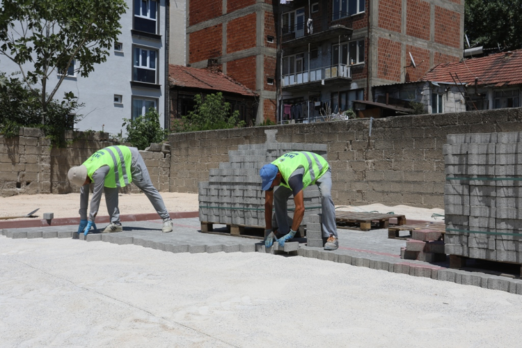 Bursa İnegöl Belediyesi ücretsiz otopark hamlesini sürdürüyor