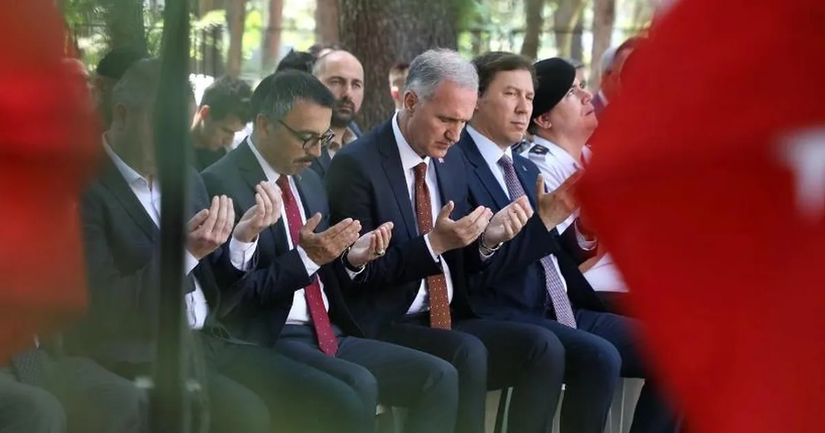 Bursa İnegöl’de 15 Temmuz şehitleri dualarla anıldı