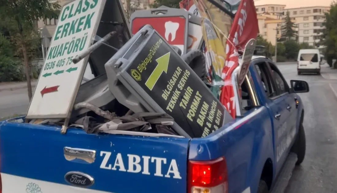 Bursa'da Nilüfer Belediyesi ekipleri,