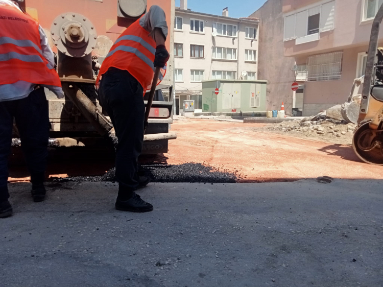 Bursa Osmangazi Belediyesi’nden yol seferberliği