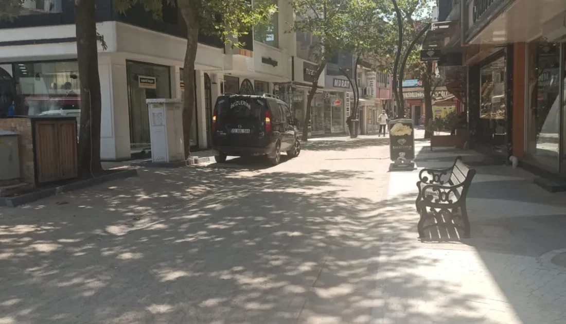 Edirne Keşan'da Kunduracılar Çarşısı’nda