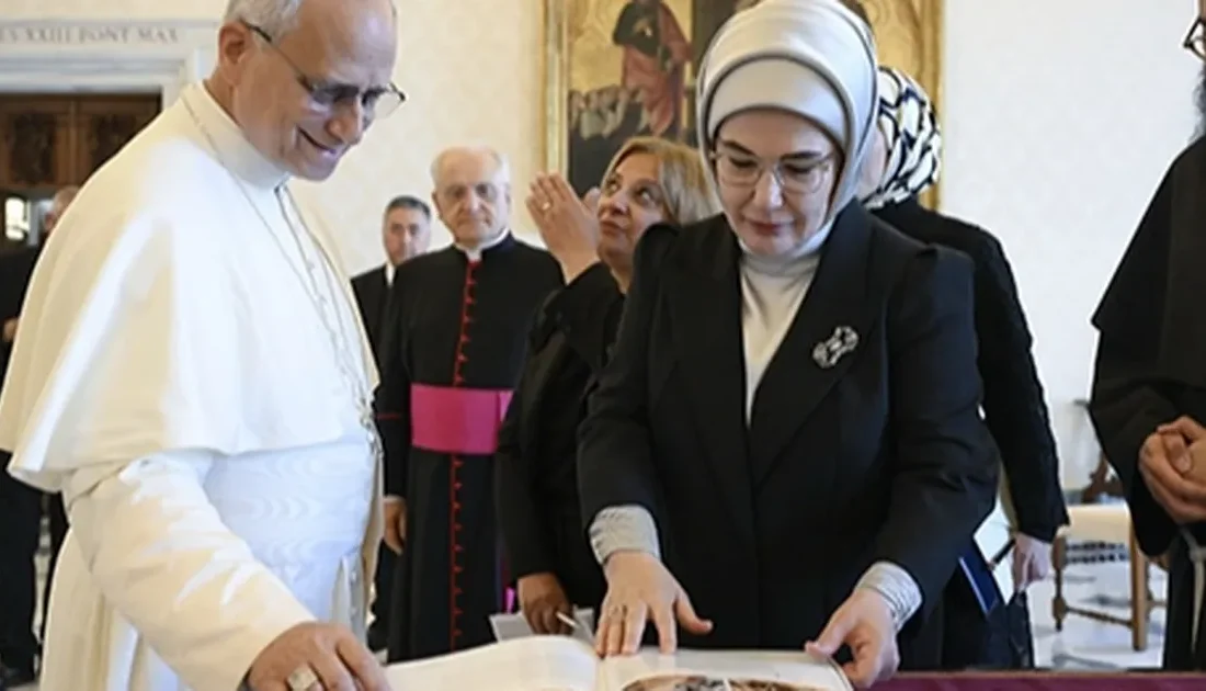 Emine Erdoğan, Vatikan’da Papa