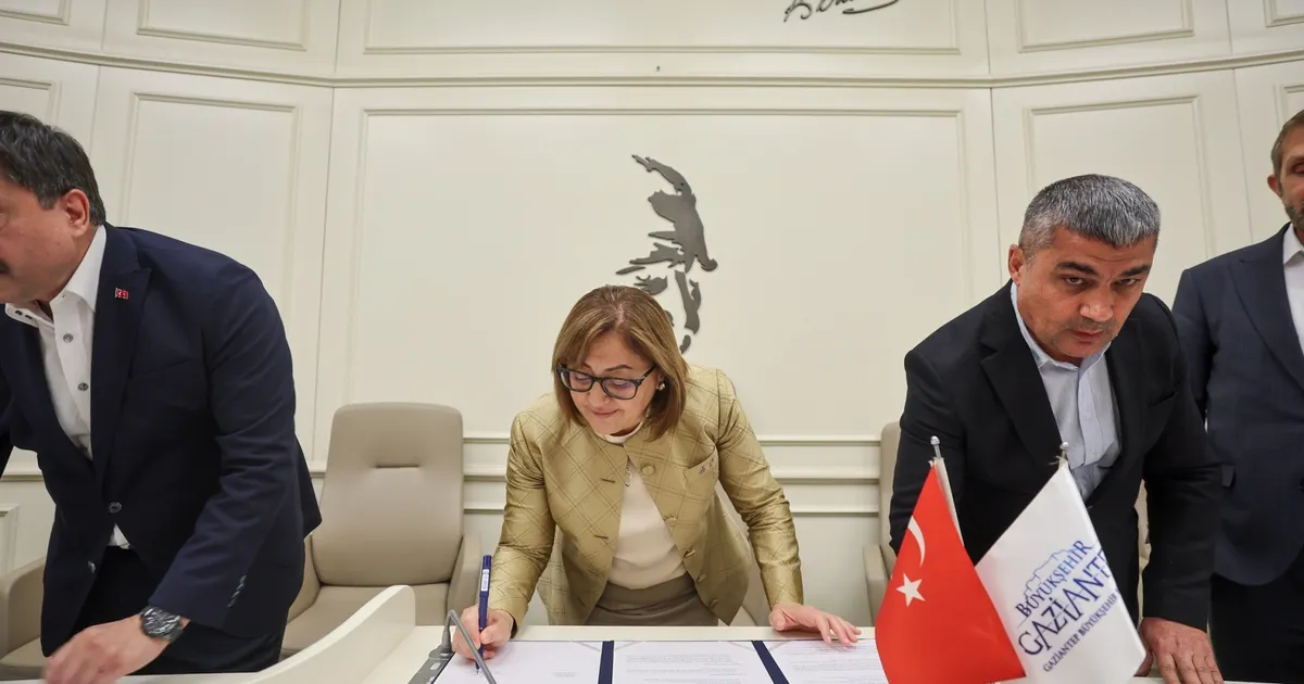Gaziantep Büyükşehir’den personeline konut desteği