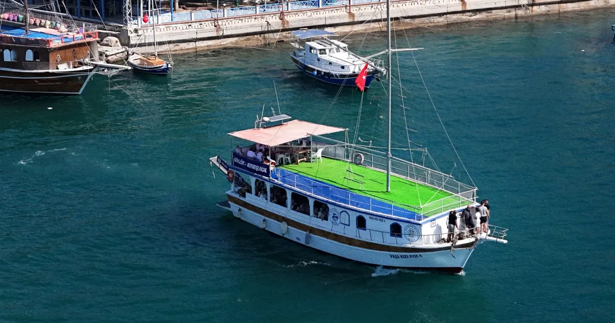 Güllük–Kıyıkışlacık arasında deniz ulaşımı başladı