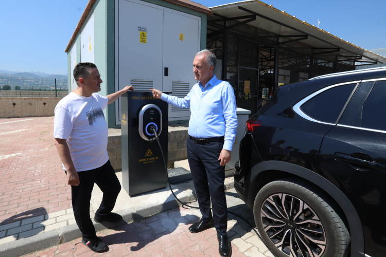 İnegöl Belediyesi’nin elektrik faturası sıfırlandı “Enerjisi artık güneşten”