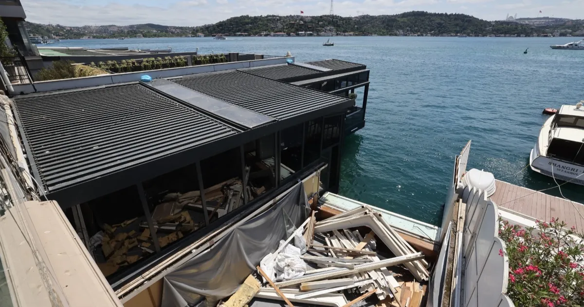 İstanbul Boğazı'nda kaçak yapı avı!