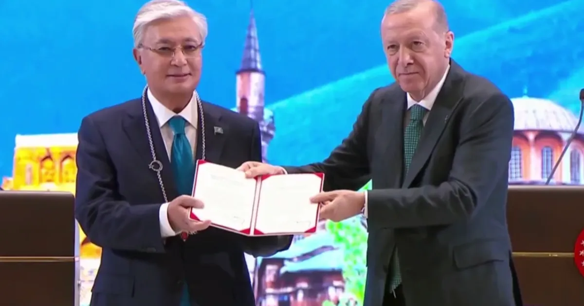 Kazakistan Cumhurbaşkanı Tokayev’e Türkiye'den devlet nişanı