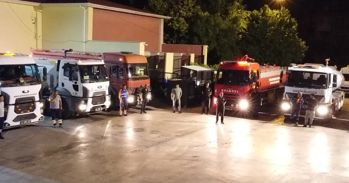 Konya’dan Antakya’ya destek! İtfaiye ekipleri gece yola çıktı