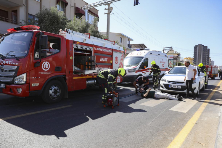 Mersin’de trafik güvenliği tatbikatı: “Bir Kural, Bir Ömür”