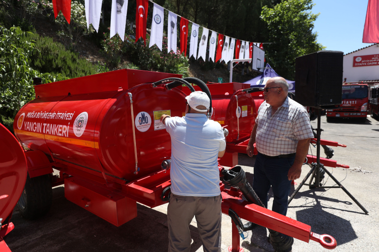 Muğla Büyükşehir yangın filosunu güçlendirdi