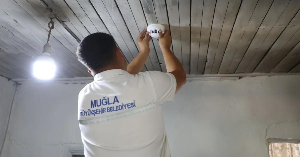 Muğla kırsalında duman dedektörleri yaygınlaşıyor