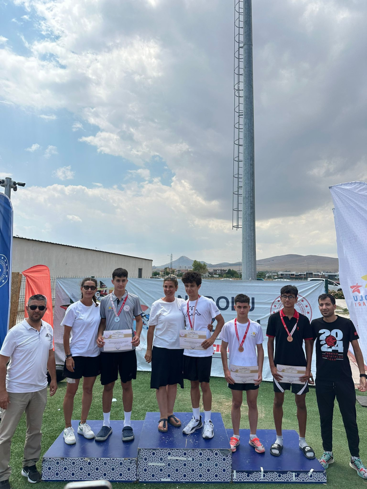 Sakarya sporcuları başarılarına yenilerini ekledi