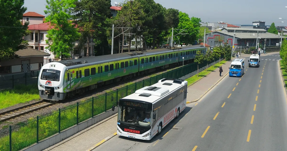 Sakarya toplu taşımada yeni hatlar oluşturdu