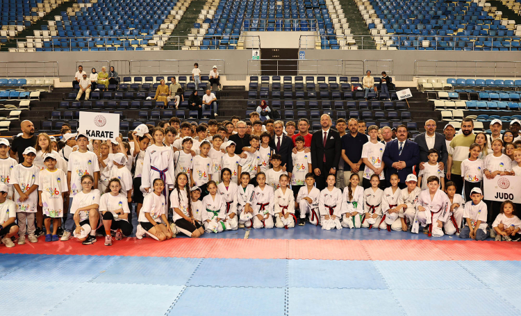Sakarya’da Yaz Spor Okulları coşkuyla başladı